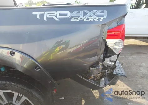 2018 Toyota Tundra Sr5 5.7L V8 из США, поврежденный, VIN 5TFDW5F18JX748159